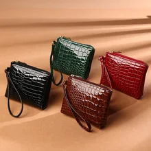 

Female's Crocodile Pattern Bag Trendy Coin Purse Card Holder Mini Bag Retro Solid Color Temperament Simple Elegant PULeather Bag