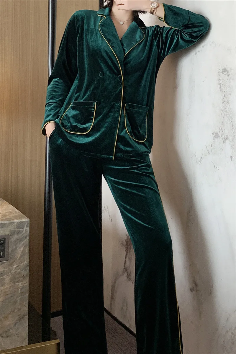Новые осенние золотые бархатные женские пижамы с длинным рукавом, двубортные модные теплые пижамы Keeep - Цвет: Emerald