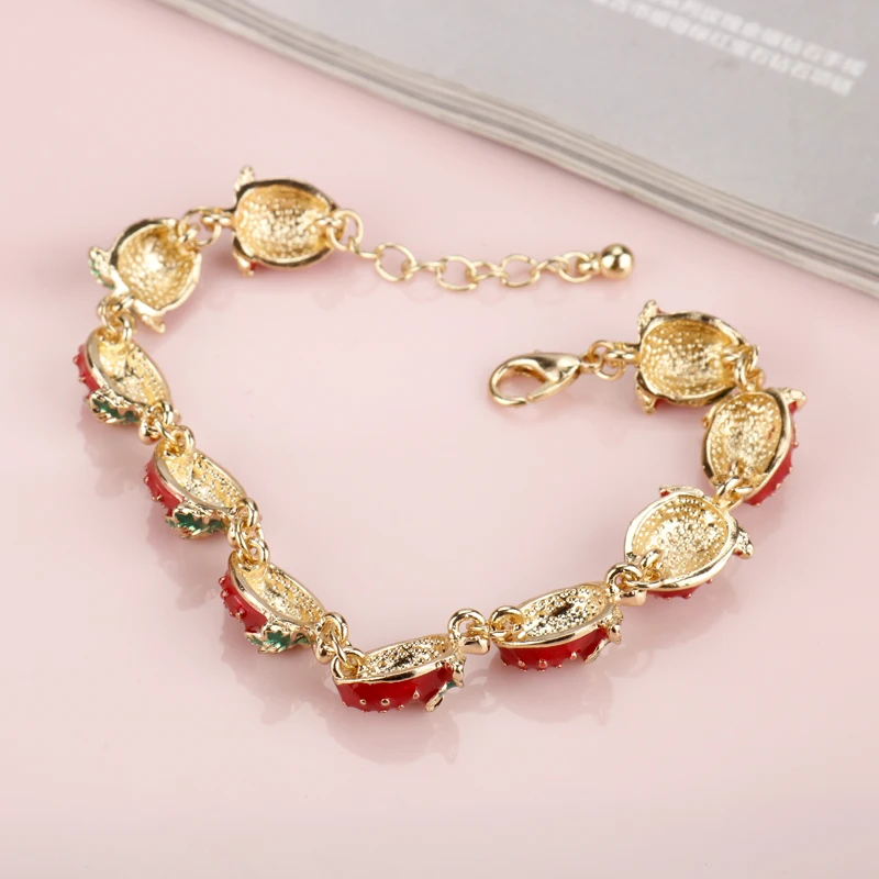 Блестящий кристалл красный браслет с клубникой и Bangkes прекрасный эмалевый браслет для женщин украшения в форме фруктов вечерние подарки