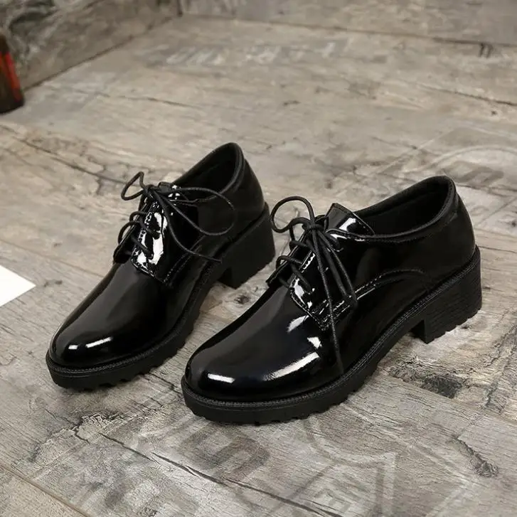 Black small shoes female new autumn wild student shoes cross straps single shoes tide - Цвет: Черный