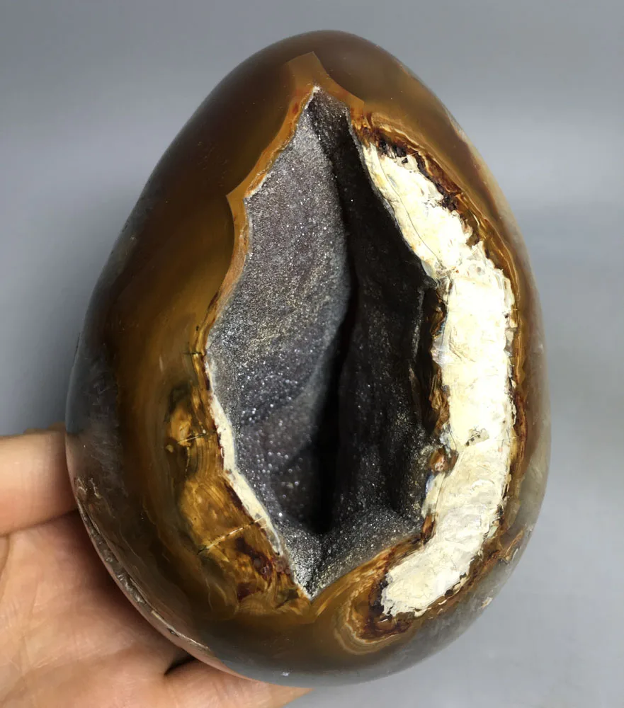 

948g High quality Natural crystal healing Home decoration polishing beautiful agate geode egg