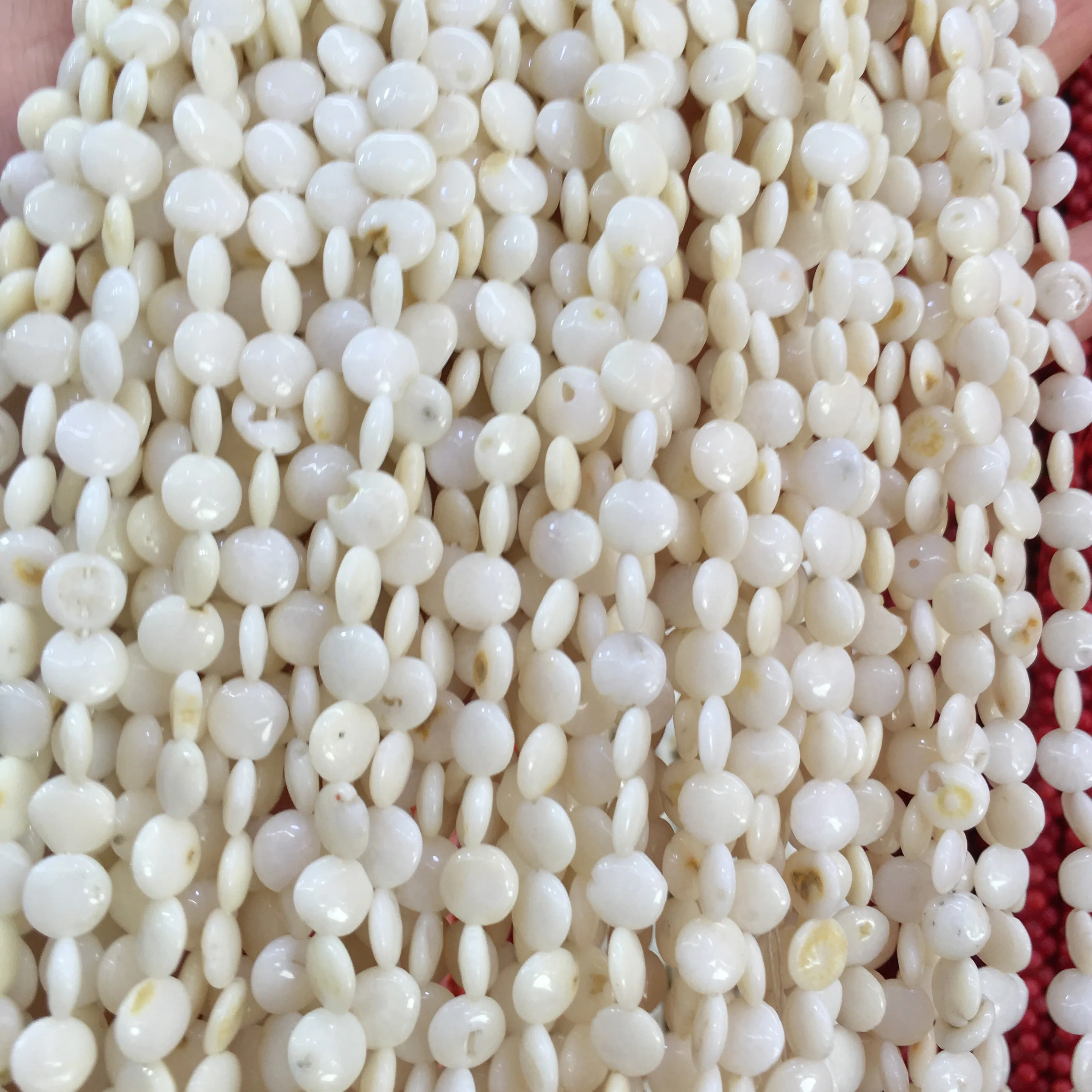 Бусины кораллового цвета из натурального камня 7x7x3 мм бусины для