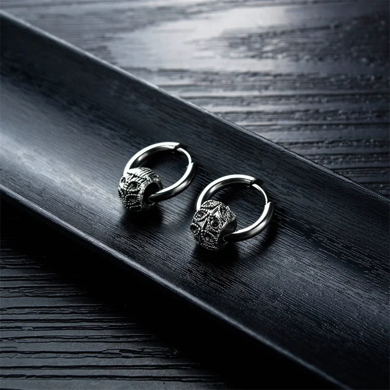 AZIZ BEKKAOUI простой стиль панк готика нержавеющая сталь простые круглые серьги-гвоздики для мужчин модные серебряные ювелирные изделия для прекрасного подарка