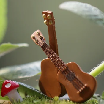 

Mini Guitar Music Instrument Small Statue Figurine Little Crafts Ornament Figure Miniatures Home Room Desk Decoration