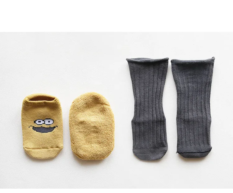 Теплые носки детские носки-тапочки детские носки с лисой для малышей с резиновой подошвой зимние носки детские Нескользящие домашние тапочки для маленьких мальчиков и девочек