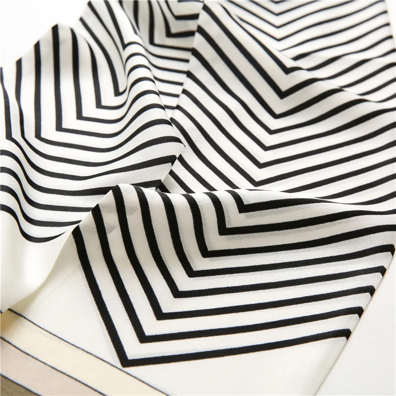 15833934691_906224695