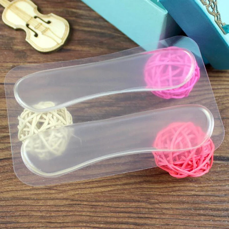 

300pair/lot Silicone Gel Heel Cushion protector Foot feet Care Shoe Insert Pad shose accessoriesan soft Insole