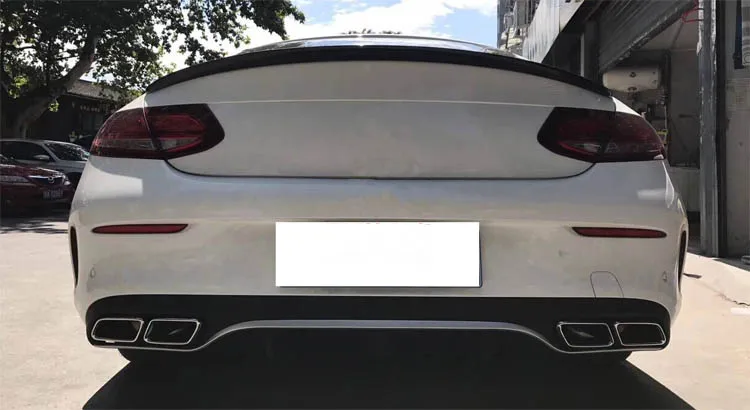 Для C63 рассеиватель AMG с выхлопные трубы для Mercedes Benz W205 C205 купе 2-дверный C200 C300 C43 AMG для C63 AMG заднего бампера v-стиля