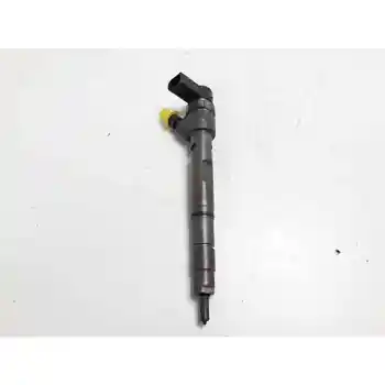 

057130277M INJECTOR Audi A8 (4E2)