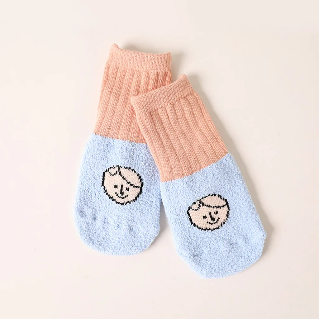 Новые детские носки, зимние модные милые длинные носки с мультипликационным принтом для маленьких девочек, мягкие носки-тапочки для детей 0-4 лет