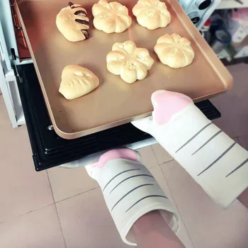 

1PC 3D Cartoon Cat Paws Oven Mitts Long Cotton Baking Insulation Microwave Heat Resistant Non-slip Gloves Animal