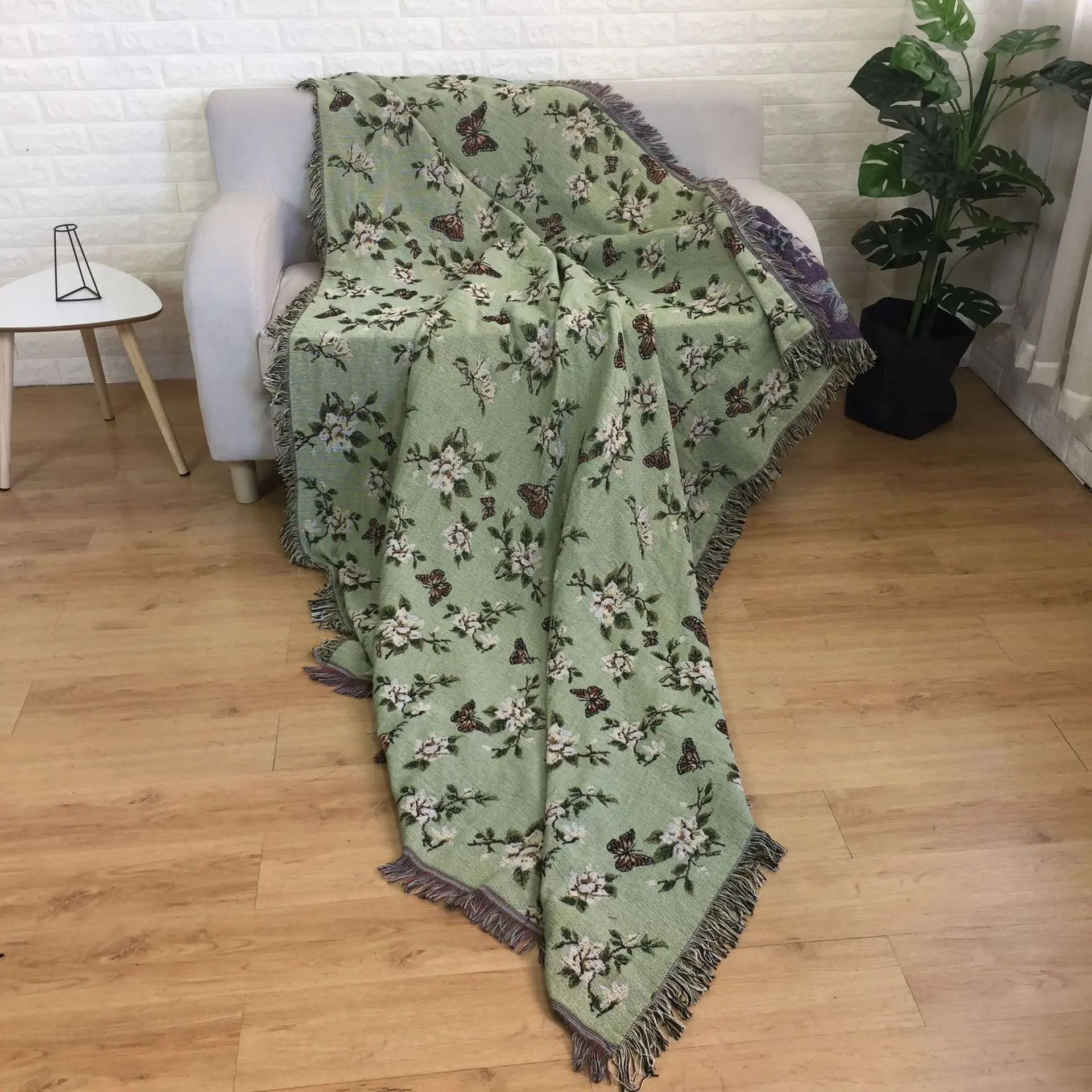 Blanket Foreign Trade Export Even Destroy Amazon Decorative Wall Hangings Dust Cover Plum Butterfly Single Person Can Be a Gener