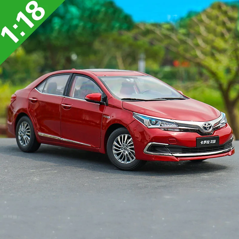 1:18 Toyota Corolla Hybrid Premium 2015 литые автомобили из сплава модели игрушки для детей