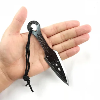 

Game Apex Legends Keychain Men Metal Evil Spirit Dagger Weapon Knife Key Chain Car Vintage Keyring Women Jewelry New 2020