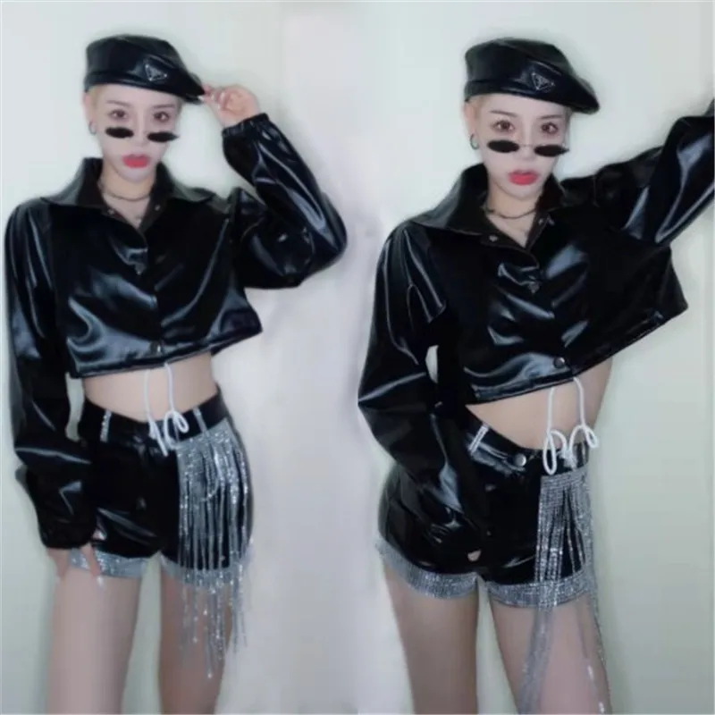 

Jazz Dance Costumes For Women Black Leather Top Fringed Diamond Shorts Women Loose Suit Stage Modern Dance Clothes Outfit XS3333