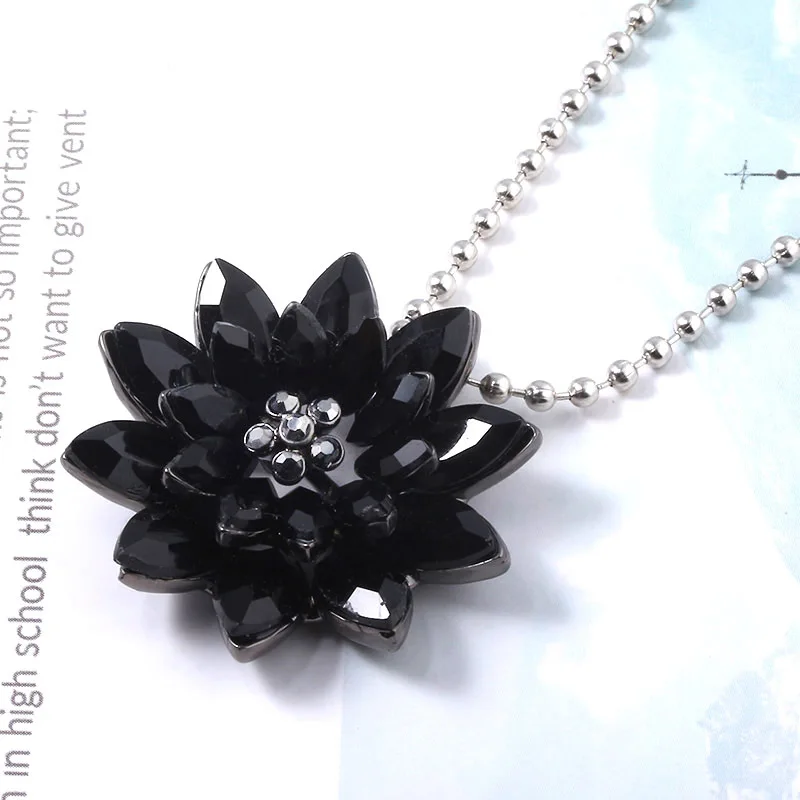 11691047712_1832390435