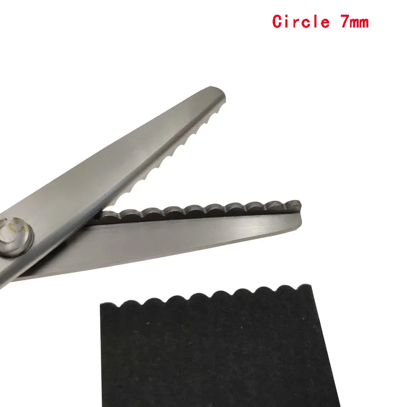 7MM Circle Tooth Лезвие из высокоуглеродистой стали портной резки ножницы ПВХ ручка швейный ломтик 23,5 см зигзаг платье ручной работы ткань ломтик ножницы - Цвет: 7MM Circle Tooth