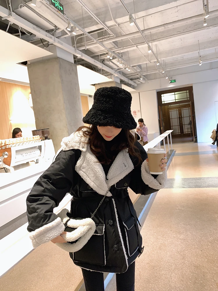 MISHOW зимнее женское пальто с капюшоном из овечьей шерсти, корейское свободное одноцветное однобортное короткое толстое хлопковое пальто MX19D8334