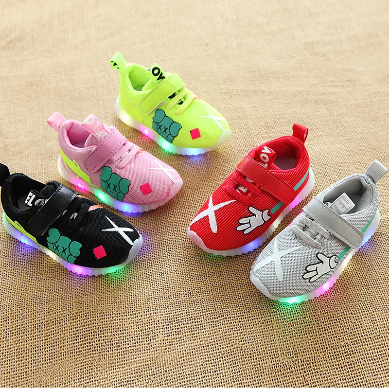 

Hook&Loop mesh colorful lighting baby first walkers all seasons glowing LED flash baby sneakers cute Lovely girls boys shoes