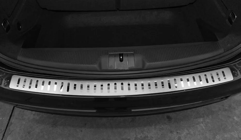 Автомобильные аксессуары для 2012- Volkswagen Sharan 304 нержавеющая сталь Внутренний Внешний Задний бампер протектор Подоконник Стайлинг - Цвет: 3