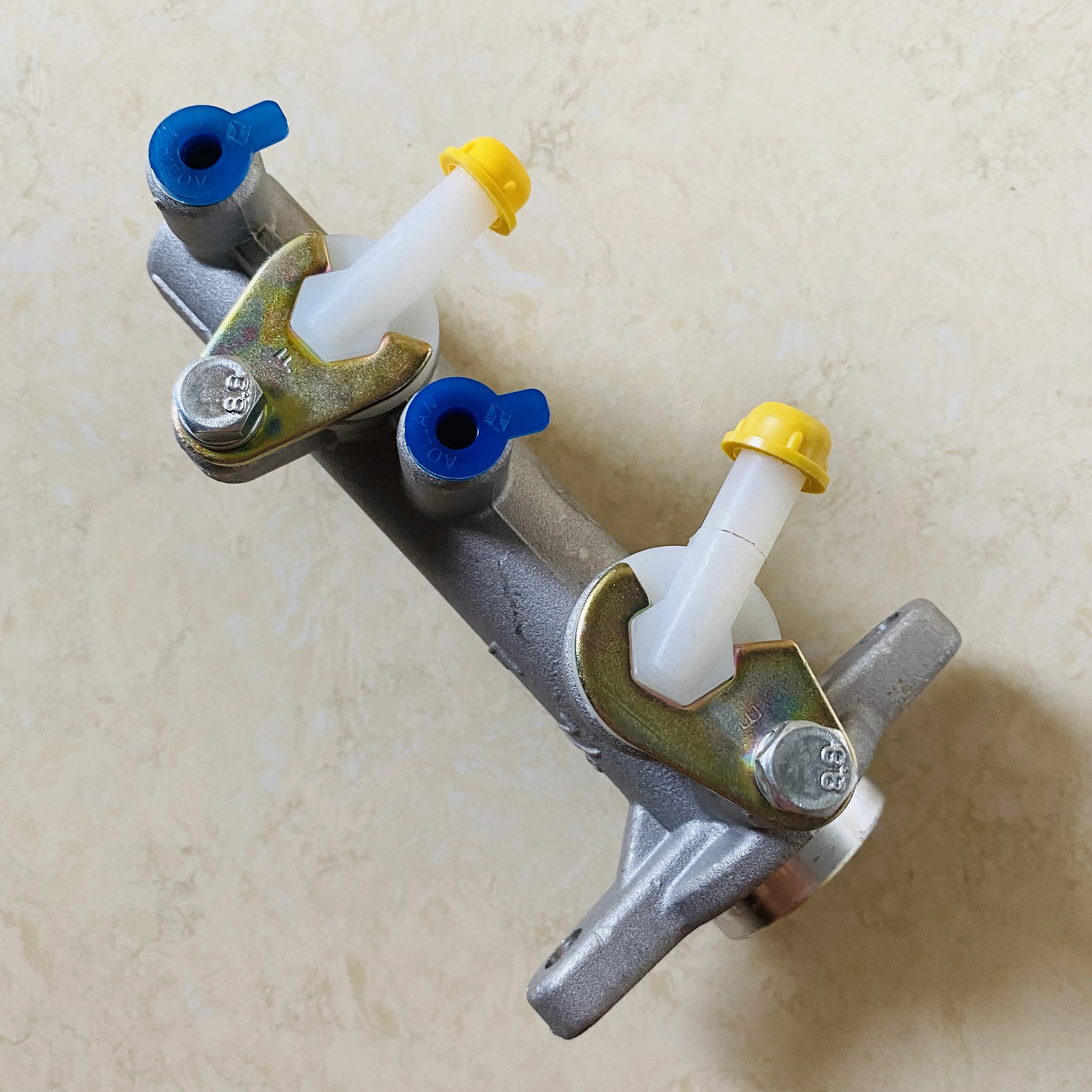 Brake Master Cylinder for Suzuki Super Carry SK410 Changhe 1018 Van OEM:3505010-V01