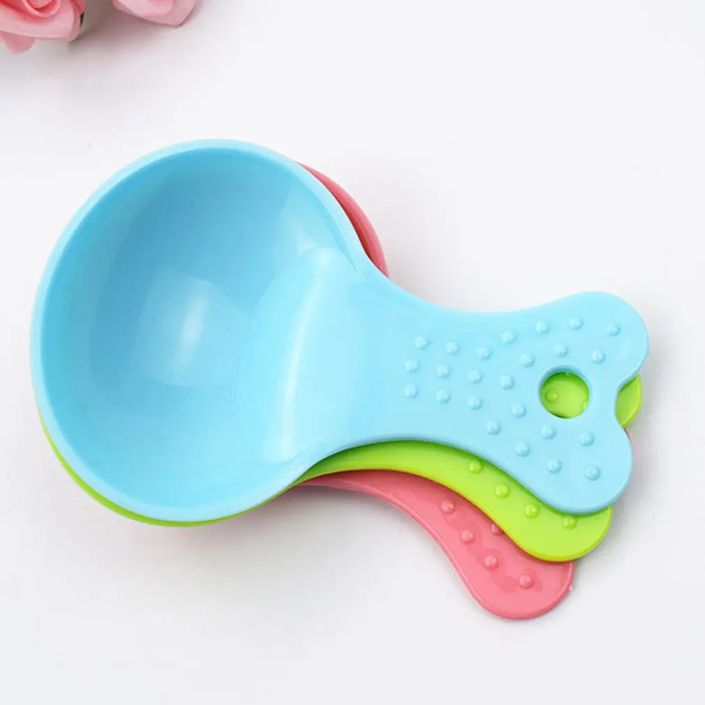 Лопатка для маленьких собак пластиковая ложка конфетных цветов щенков кошек