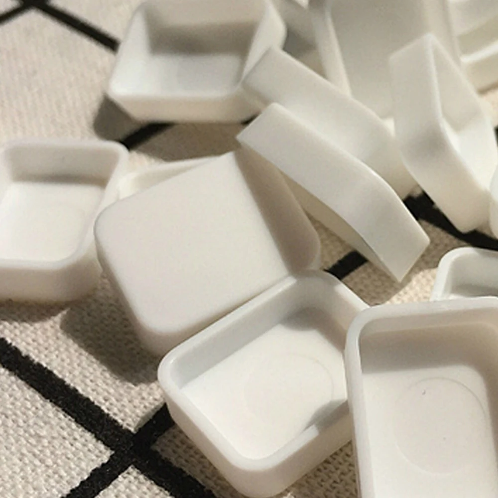 Plastic Paint Palette 100PCS 1ML Plastic Watercolor Half Paint Pans Tins Boxes for Painting