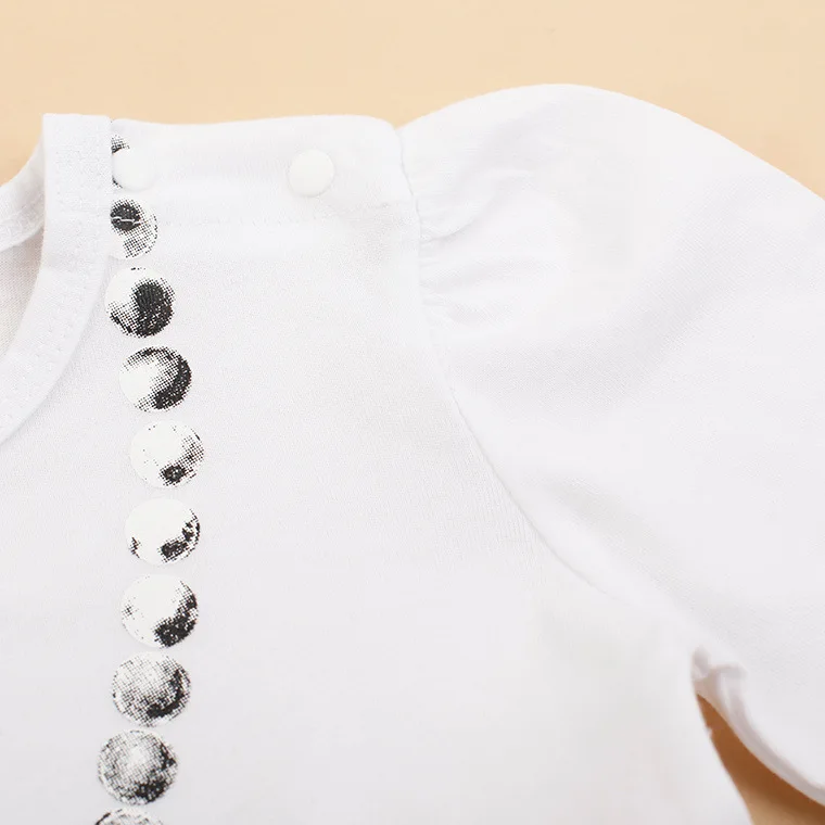 2124134782_2087708759