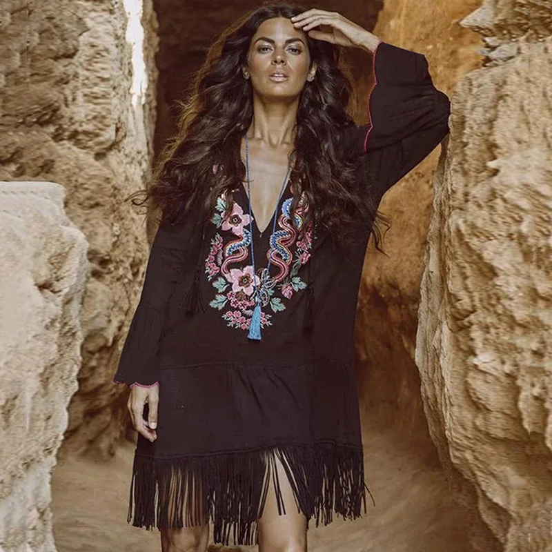 Embroidered Kaftan Beach Dress Cotton Tunic Women Plus Size Summer Beachwear Maxi Dress Robe de plage Embroidered Kaftan Beach Dress Cotton Tunic Women Plus Size Summer Beachwear Maxi Dress Robe de plage