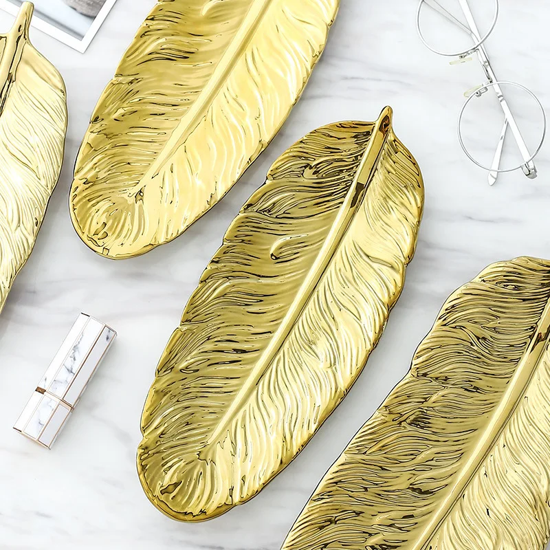 

1 Pcs Nordic Gold Feather Shape Ceramic Tray Jewelry Plate Dessert Tray Kitchen Dinnerware Tabletop Decoration Accessories