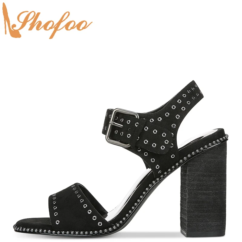 Черные босоножки на высоком квадратном каблуке женские модные туфли с открытым