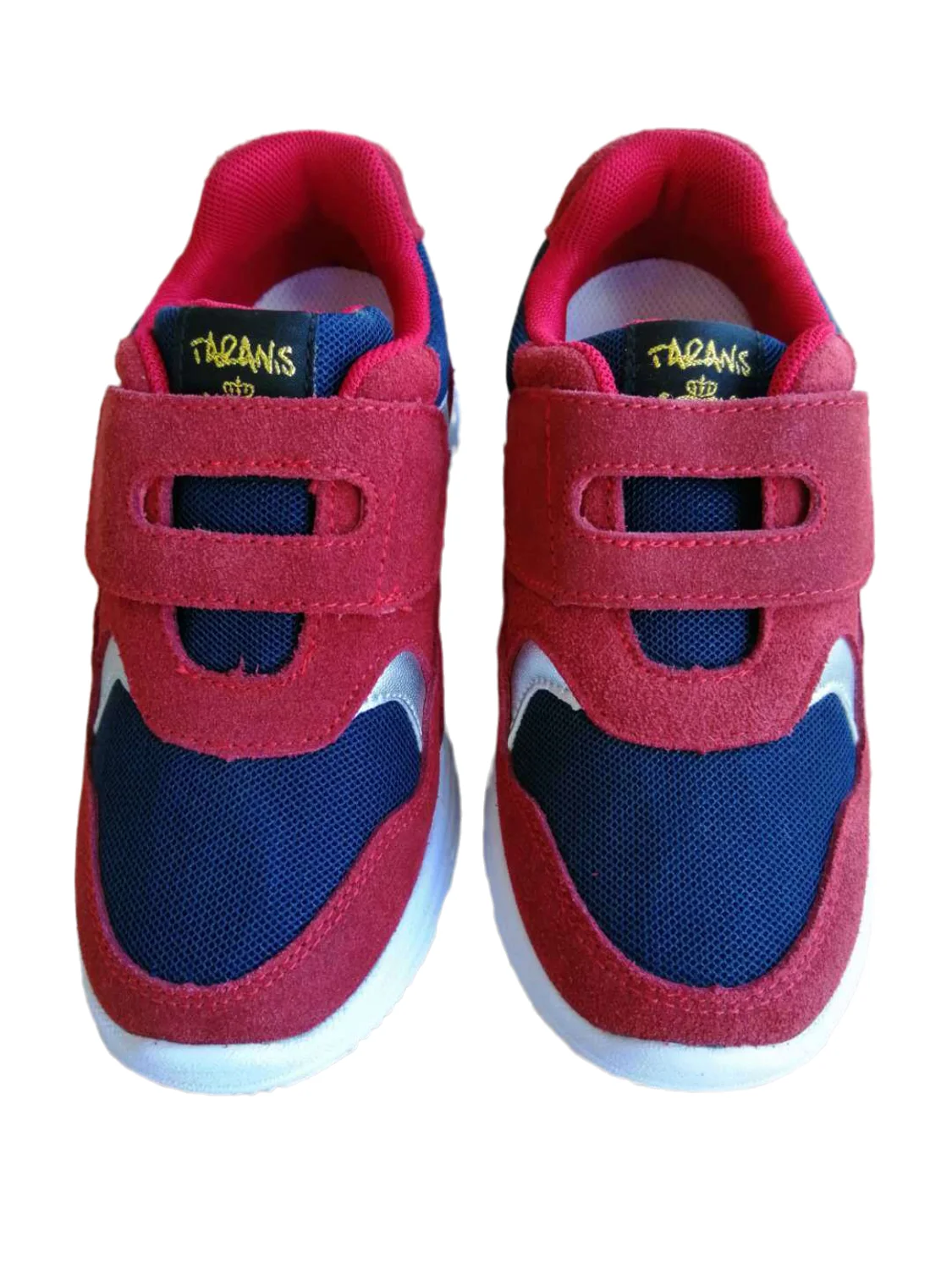 

Fashion red and black wear resistant travel breathable sneakers worn by Tyrannis boys and girls