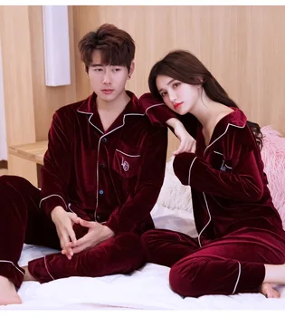 

Autumn And Winter Women Keep Warm Velvet Sleepwear Pajamas Set Lovers Comfortable Casual Soft 2pcs Nightwear Full Button 3XL