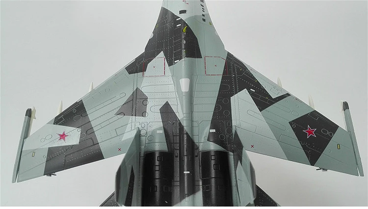 1: 72 Su35 модель истребителя высокая имитация сплава SU35 модель самолета военная модель подарок украшение коллекция