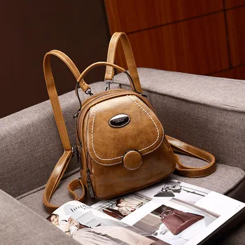 

The new retro women's bag with a small square slanting over two shoulders in the summer of 2020