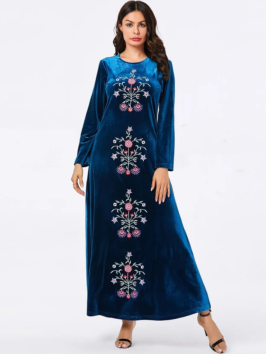 Elegant Velvet Abaya Muslim Embroidery Maxi Dress Cardigan Kimono Long Robe Gowns Middle East Eid Ramadan Islamic Prayer