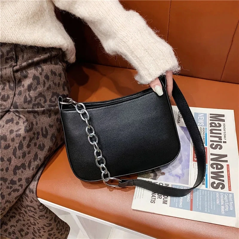 Fashion Chains Underarm Bag For Women PU Leather Shoulder Bag Solid Color Designer Lady Handbag Armpit Totes Bolsa