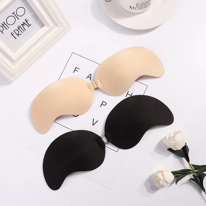 Reusable Sexy Mango Shape Self Adhesive Strapless Silicone Bras Deep  V-Shaped Backless Breast Pad Invisible Push-up at  Women's Clothing  store