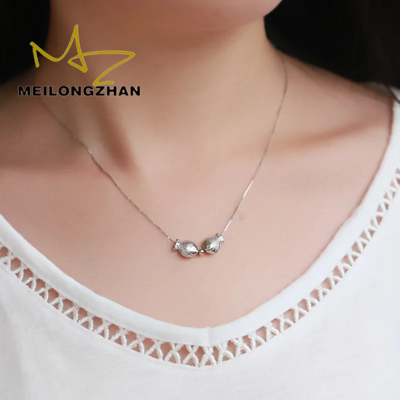 

Hot Selling Korean-style S925 Fine Silver Accessories Bell Kiss Pisces Clavicle Pendant Necklace Women's Silver Accessories Batc