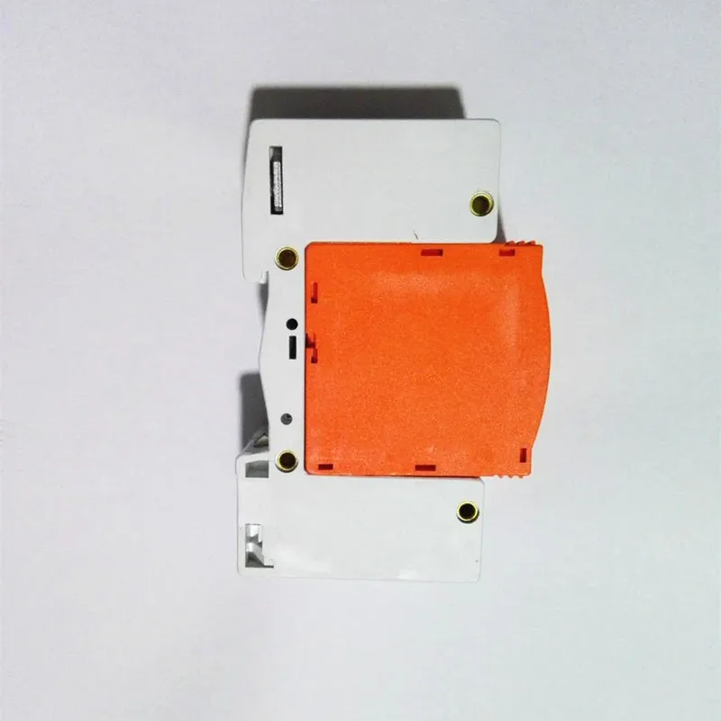 Koop Spd Dc 500V 800V 1000V Spanningbeveiligingsinrichting 2 P 20KA ~ 40KA Lage Spanning Afleider huis Din Rail 2 Polen Protector DC1000V