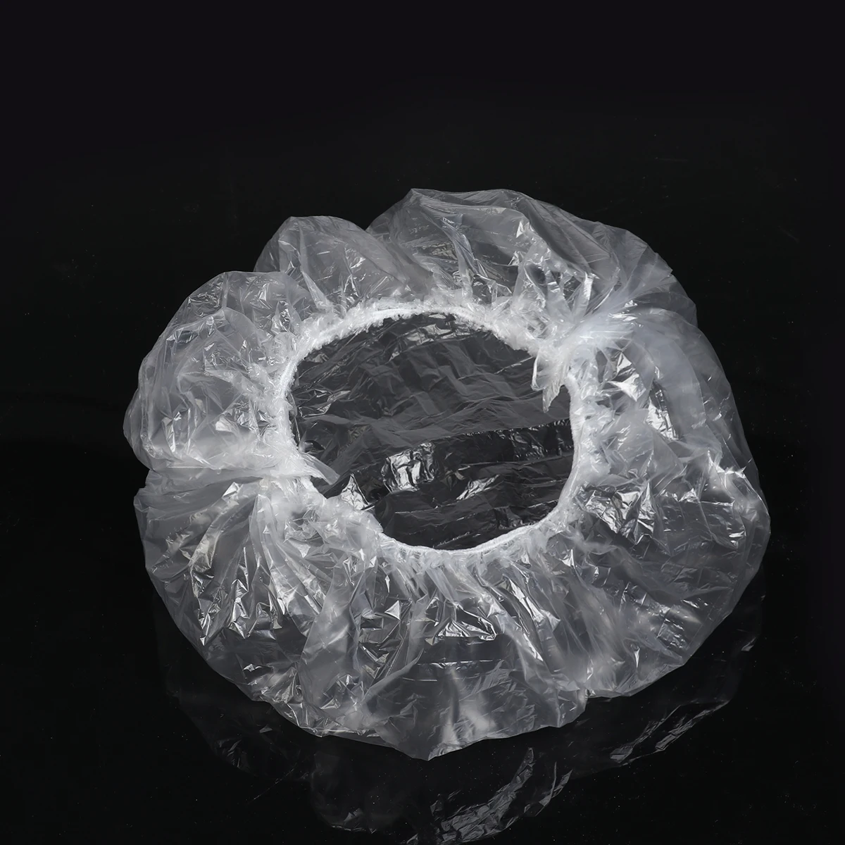 

100pcs Disposable Shower Cap Transparent Plastic Shower Cap Hotel Waterproof Bathroom Accessories Tools