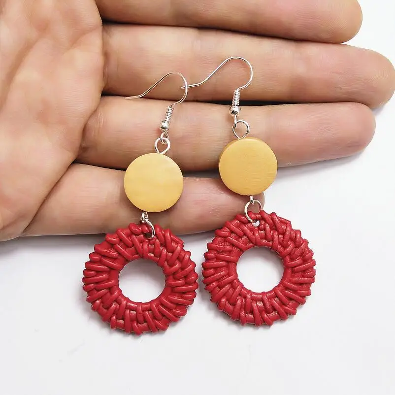 round red Большие геометрические серьги корейские Золотые Длинные акриловые квадратные круглые деревянные серьги в форме сердца Винтажные висячие серьги-капли в подарок для женщин - Окраска металла: round red