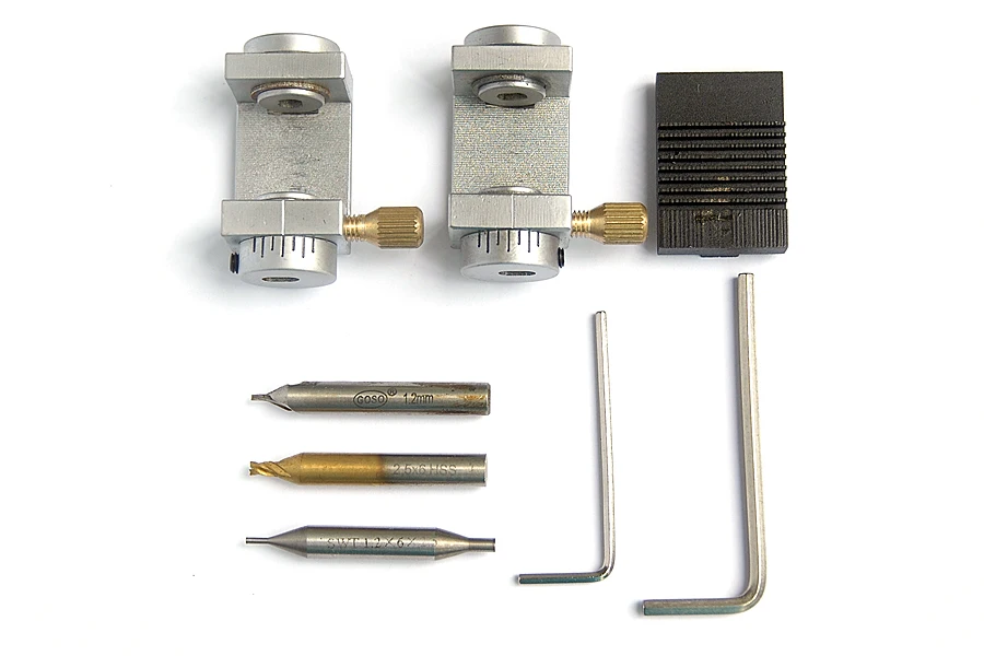 

Locksmith Car Key Clamp Tool Fixture Tools for Ford,Mondeo,Transit Car, Professional Locksmith Car Key Machine Clamp