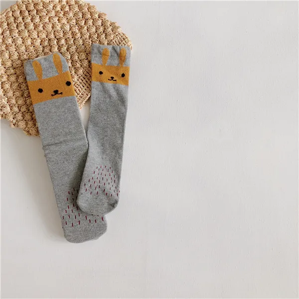 Gray Bunny Коллекция года, корейские носки без пятки для маленьких мальчиков и девочек Гольфы с милым рисунком медведя, цветов, кролика длинные хлопковые носки для малышей Детские носки без пятки - Цвет: Gray Bunny