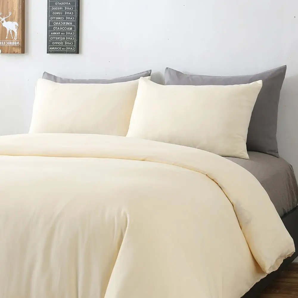 

Brushed color pattern, stylish and comfortable duvet cover