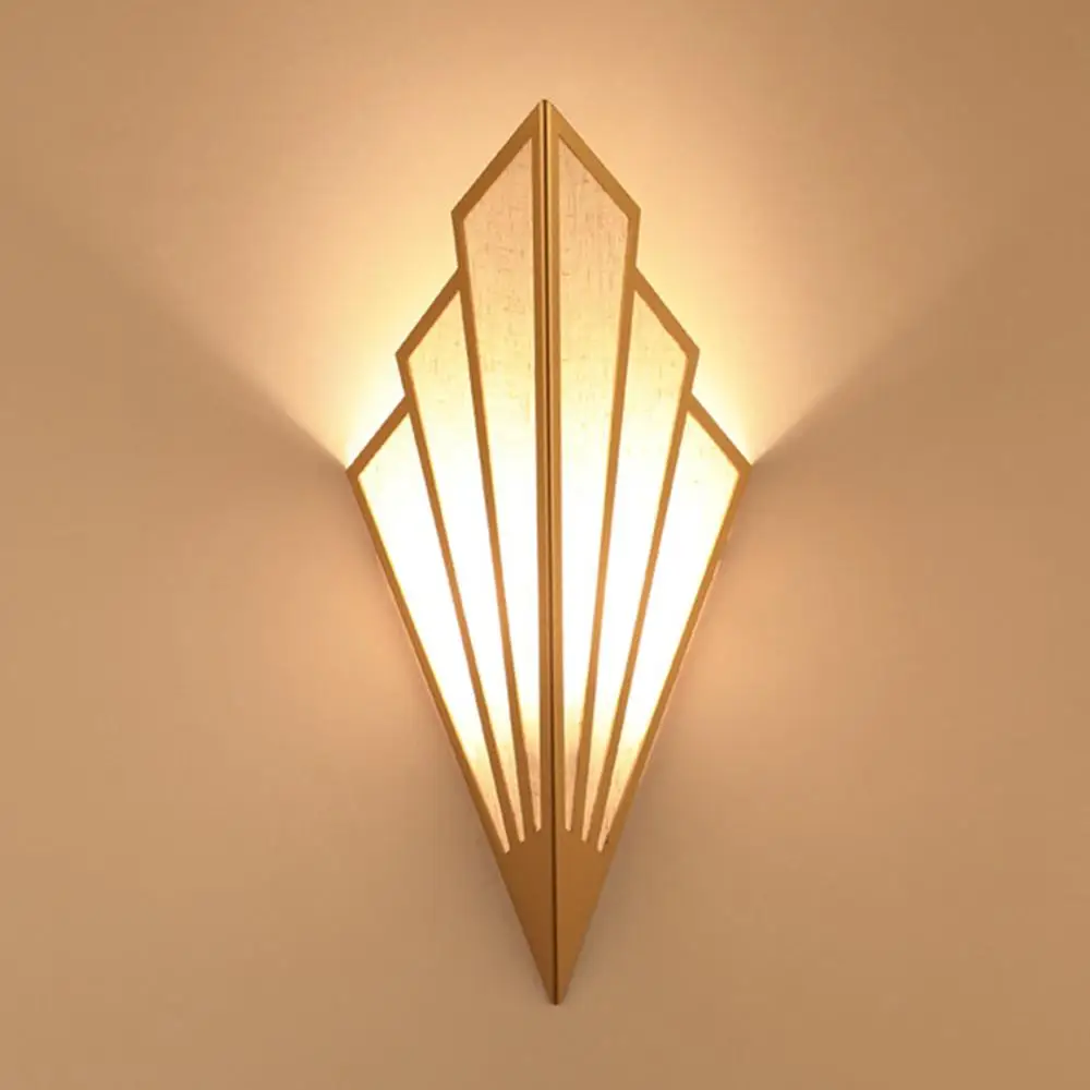 

Iron Geometric LED Wall Light Modern Minimalist Wall Lamps 3W AC85-265V Sconce Deco Lantern Home Bedroom Black/Golden Fixture