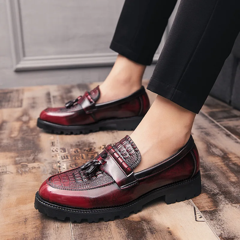 Merkmak Autumn Men Shoes Fashion Tassel Dress Shoes Crocodile Pattern Business Office Footwear Big Size Party Wedding Footwear