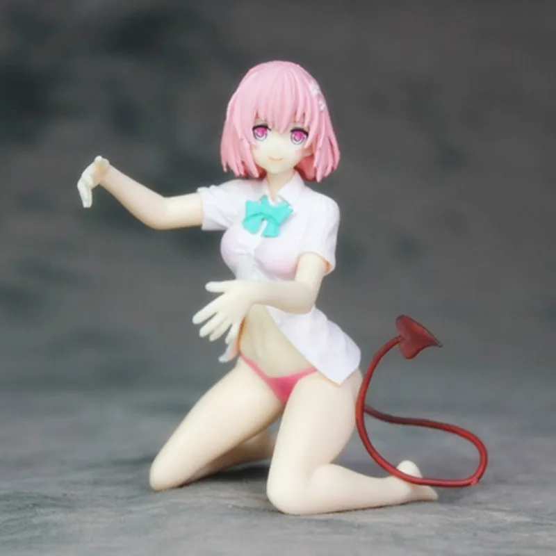 

Cheng yuan Anime Tolove out Bag with Queen Kneeling Meng Hold the Bottle Garage Kit Model Boxed Decoration