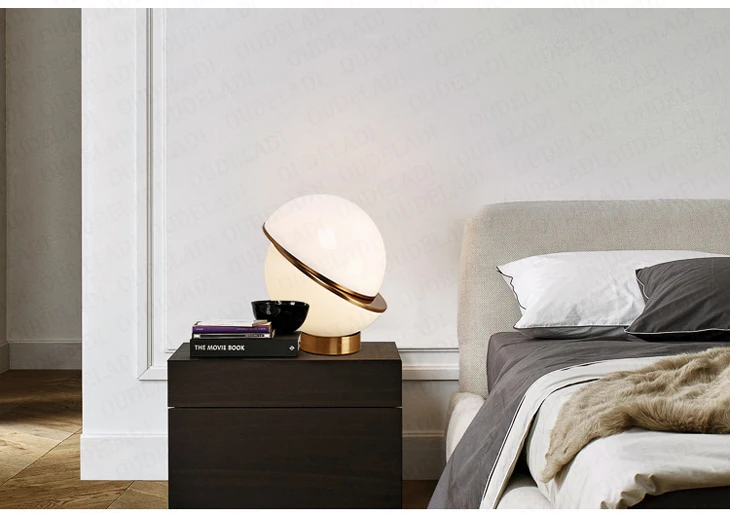 Elegant Table Lamp
