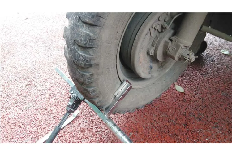 HTB1UYgfLwDqK1RjSZSyq6yxEVXap